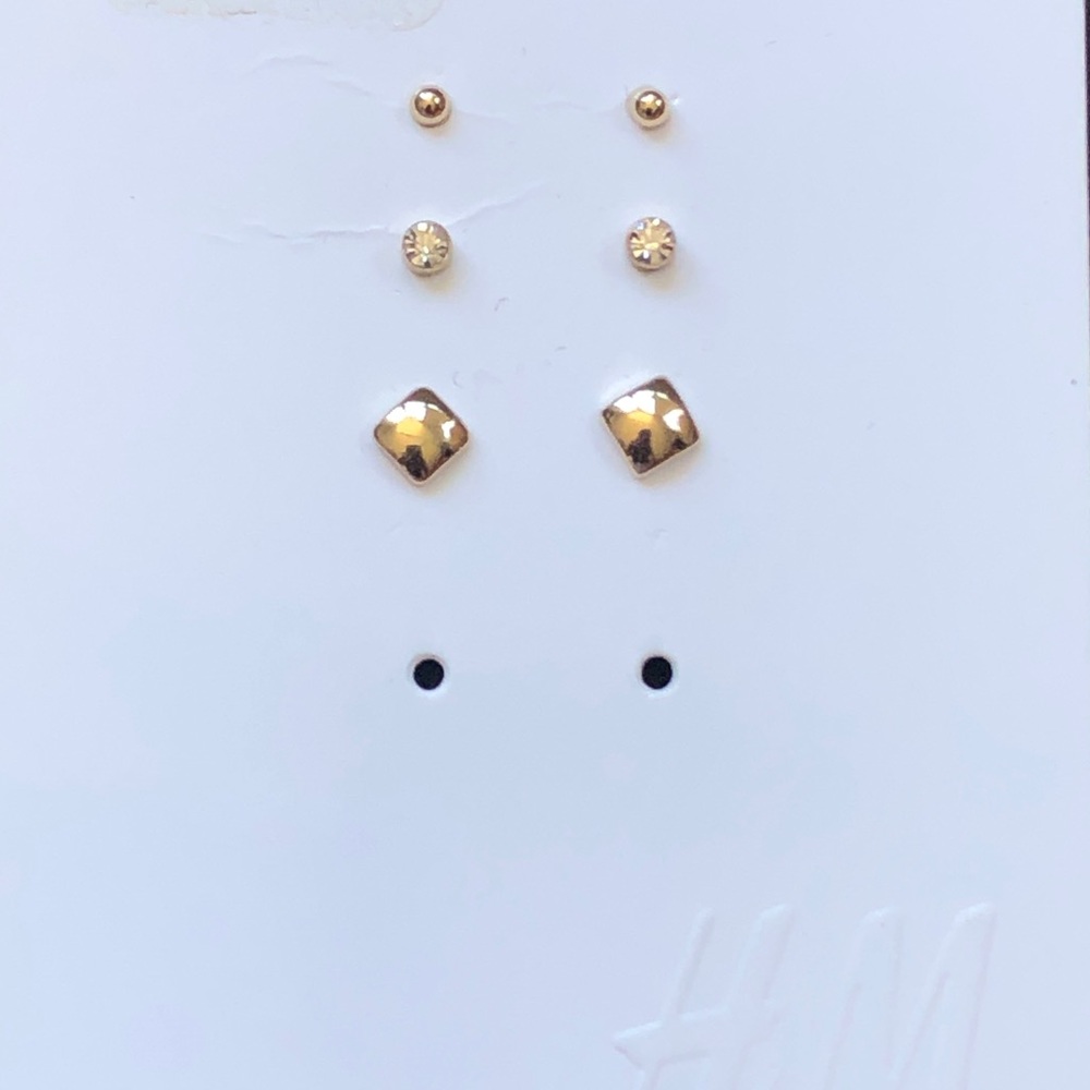H&M Bundle of 3 pairs of mini gold / crystal studs